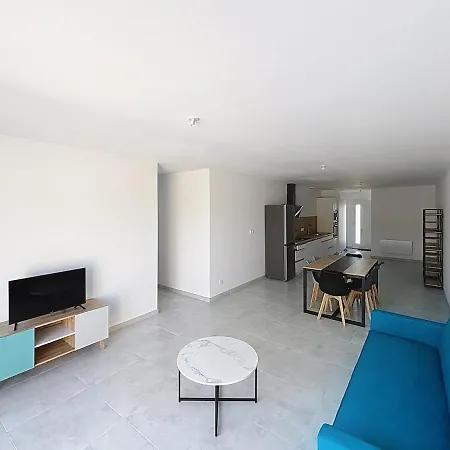 Holiday home Maison 2 Chambres, 6 Couchages